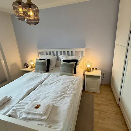 Schoenes Zwei-zimmer-apartment In Der Bremer Apartment Bremen