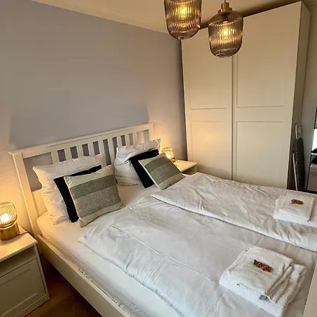 Schoenes Zwei-zimmer-apartment In Der Bremer