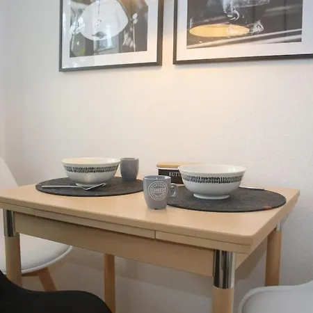 Apartment Schoenes Zwei-zimmer-apartment In Der Bremer